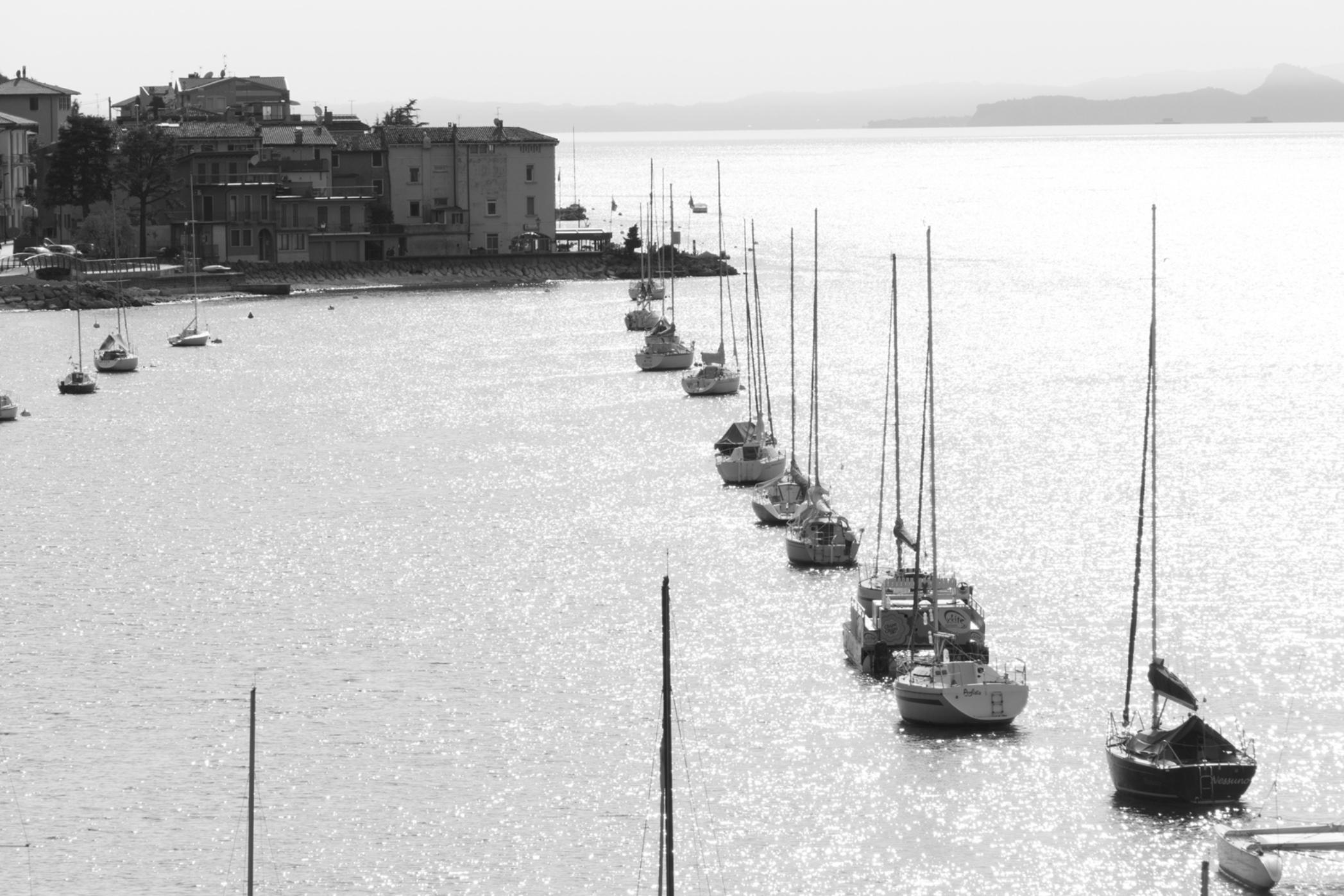 Hotel Drago Brenzone sul Garda Bagian luar foto