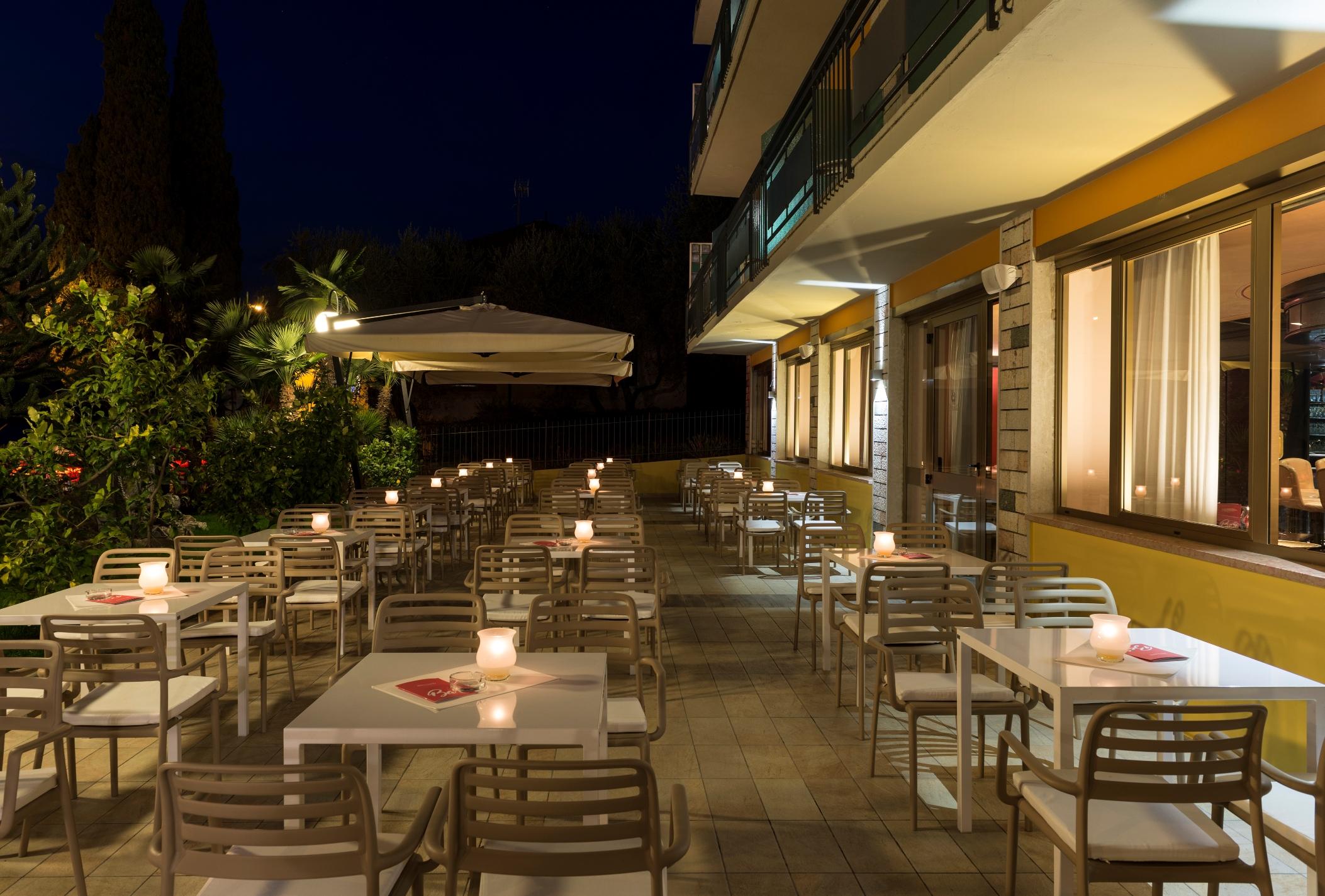 Hotel Drago Brenzone sul Garda Bagian luar foto