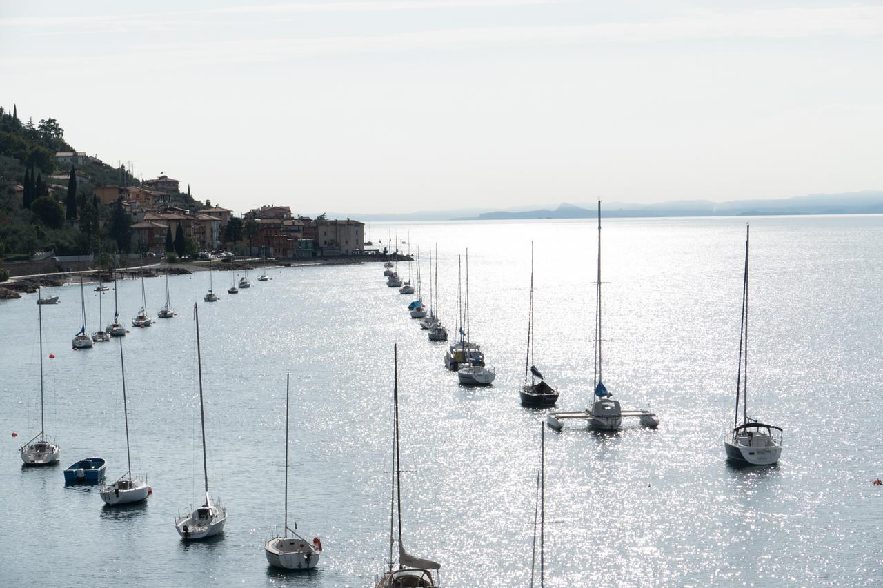 Hotel Drago Brenzone sul Garda Bagian luar foto